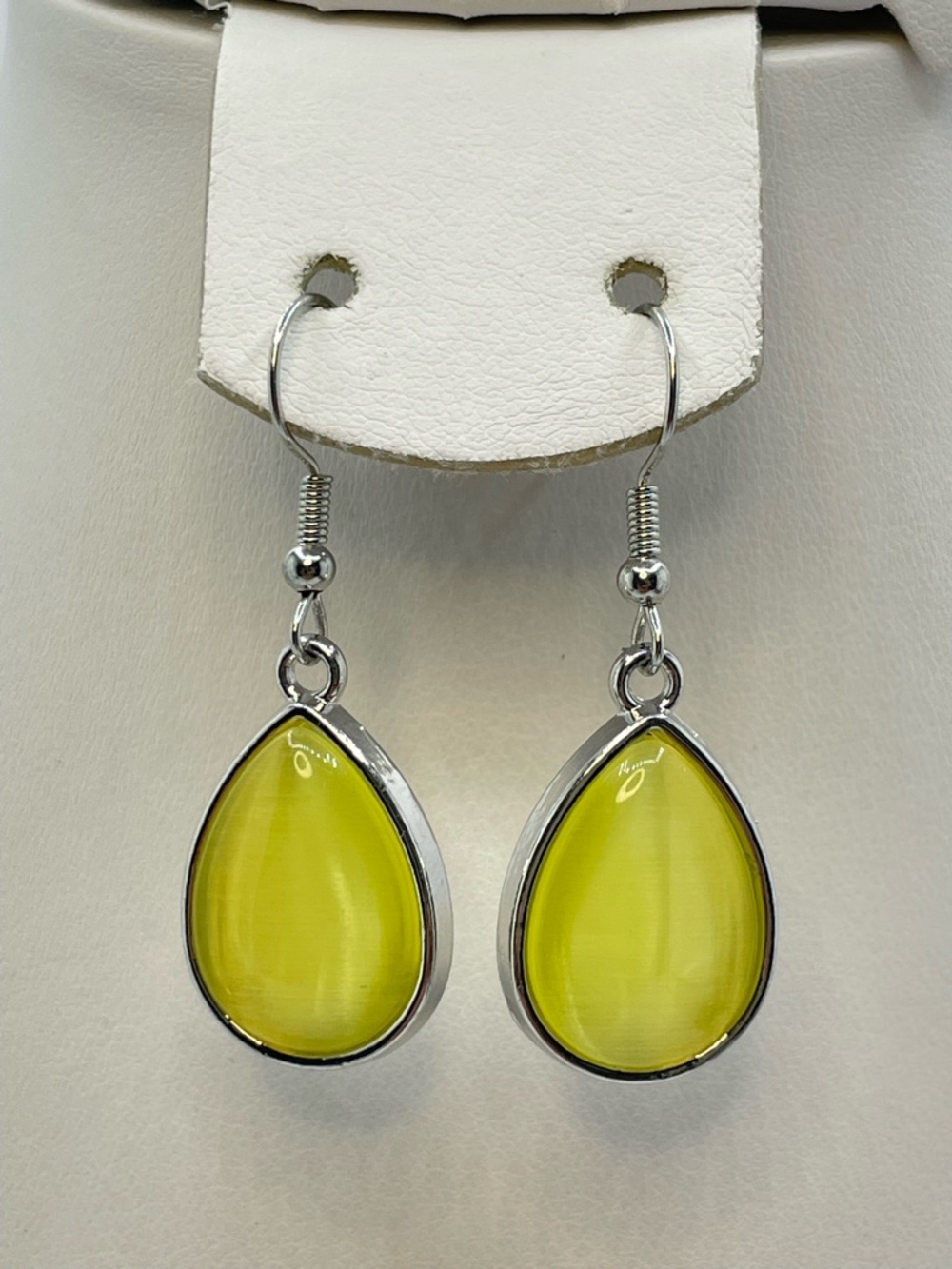 Silver Tone Yellow Cat Eye Teardrop Dangle Earrings Glass Statement